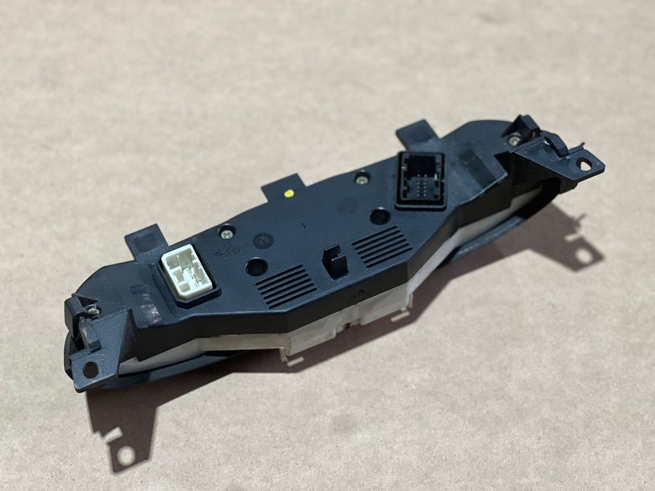 Comutador de vidros e 4 piscas Fiat Punto 2