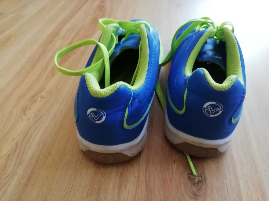 Buty sportowe dziecięce