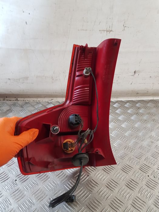 Lampa Prawa Tył 9655863980 Citroen C4 I 05R- Europa