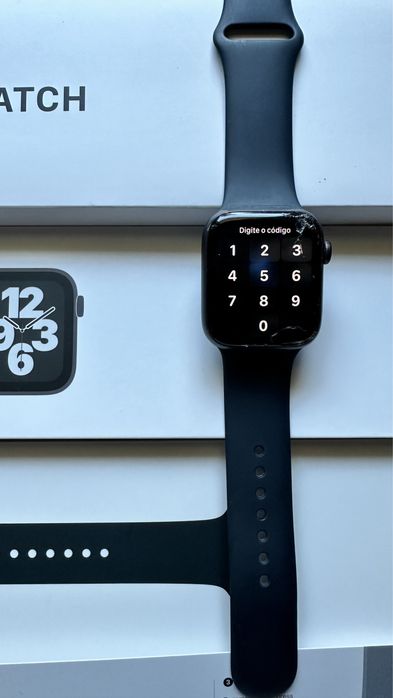Apple watch SE 44mm (1.ª geracao) ecrã partido