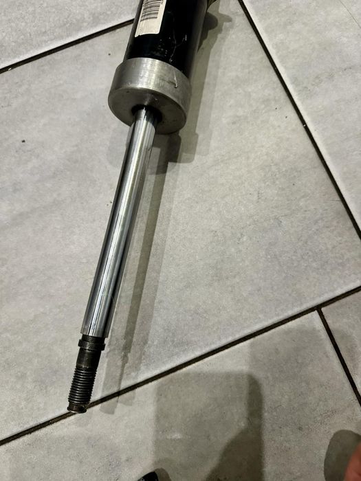 Стойка амортизатора AUDI E-TRON