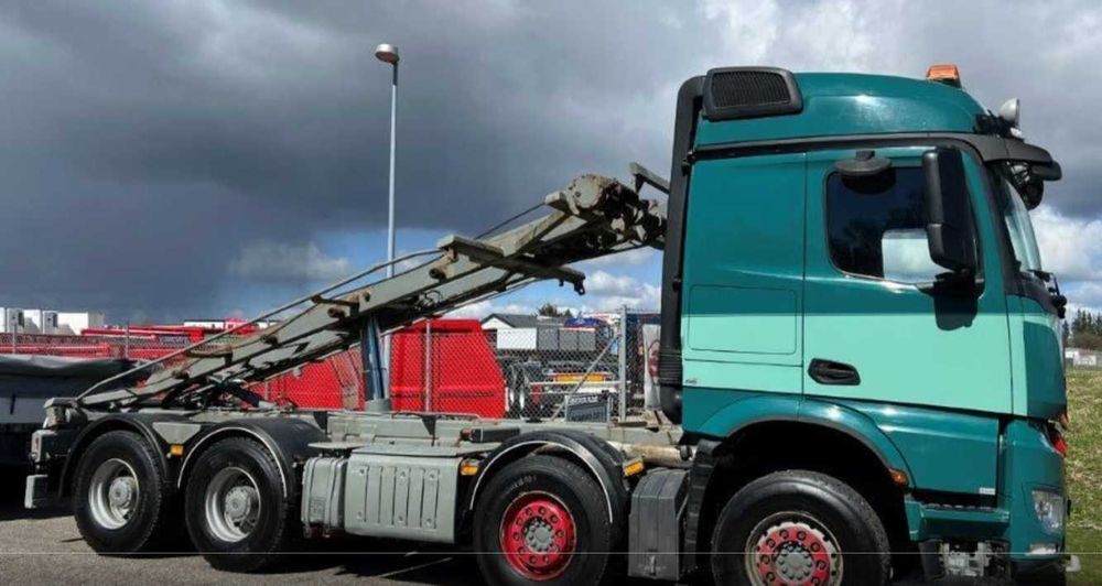 Лебедка гидравлическая для сменных контейнеров Multilift