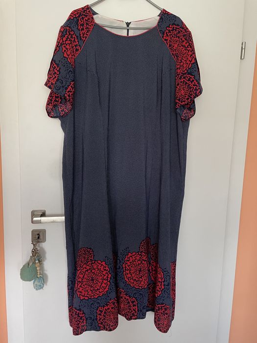 sukienka elegancka żakiet gratis