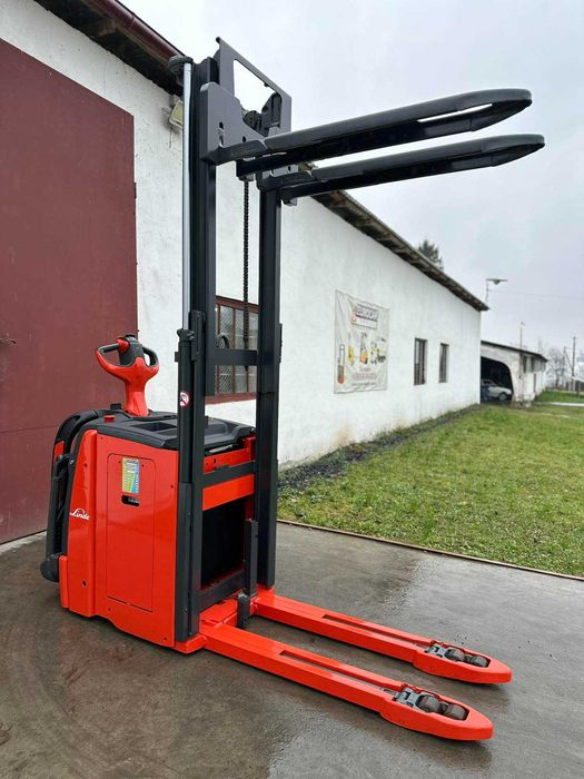 Штабелер електричний Навантажувач 1328* Linde D10АР 1,2-2т 201 см 2020