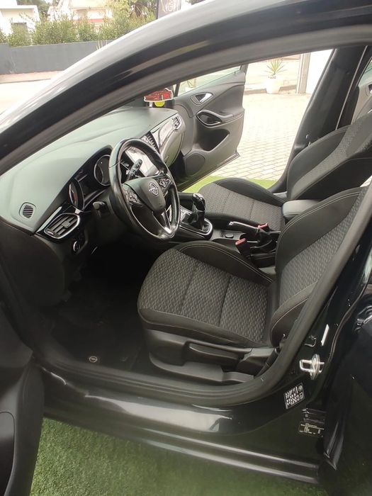 Opel Astra 1.6 CDTI Dynamic Sport