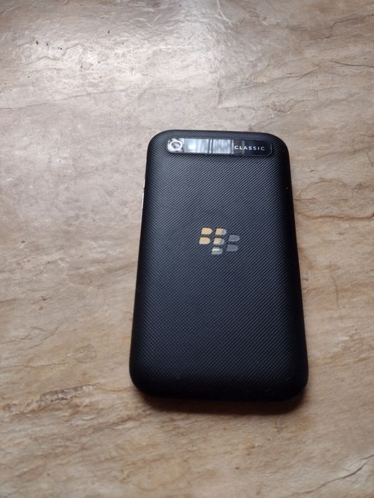 Jak nowy,telefon Blackerry Classic Q20