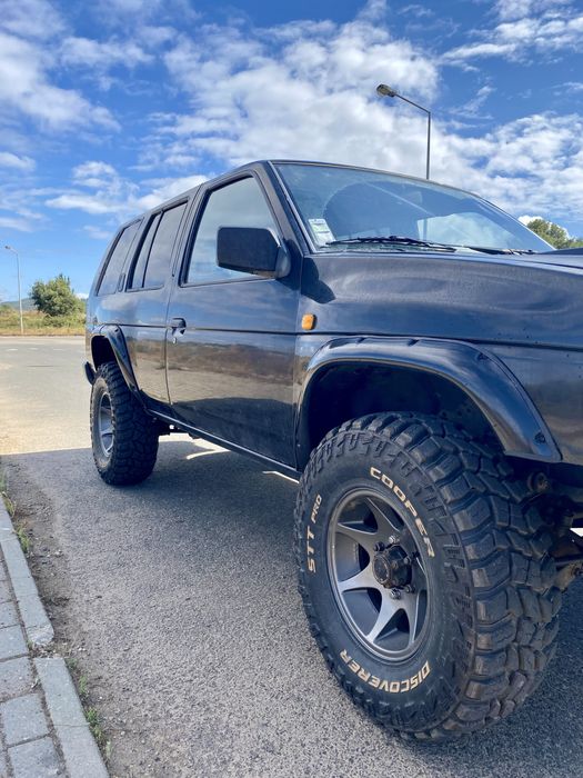 Nissan terrano 1