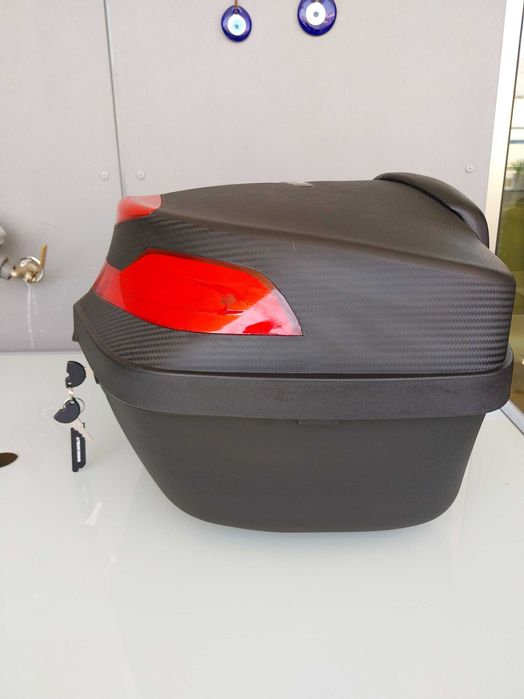 Top case mota Universal VEVOR 48 litros como nova