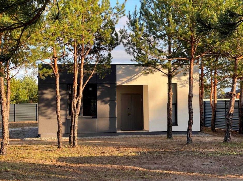 Цегляний будинок 67 м² у соснах, Ясногородка, ліс за ділянкою