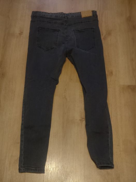 Jeansy męskie czarne slim fit Pull&Bear