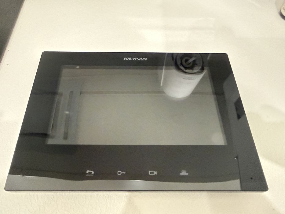 hikvision stacja wewnętrzna ip ds-kh6220-le1 mon 7-calowa bezdotykowa