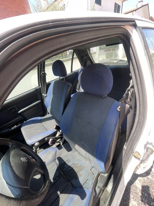 Peugeot 106 2000. 600€