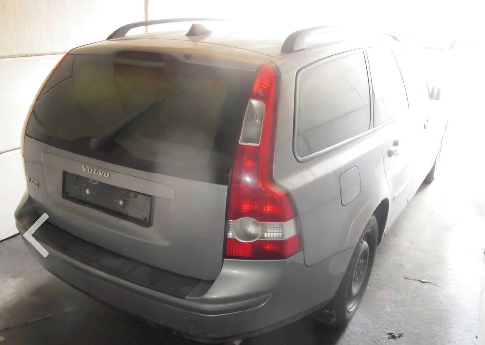 Volvo v50 t5 220 cv