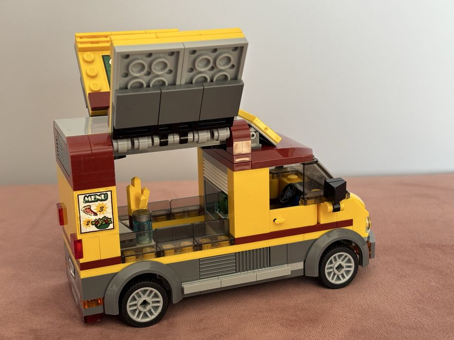 LEGO City - 60150 Foodtruck z pizzą