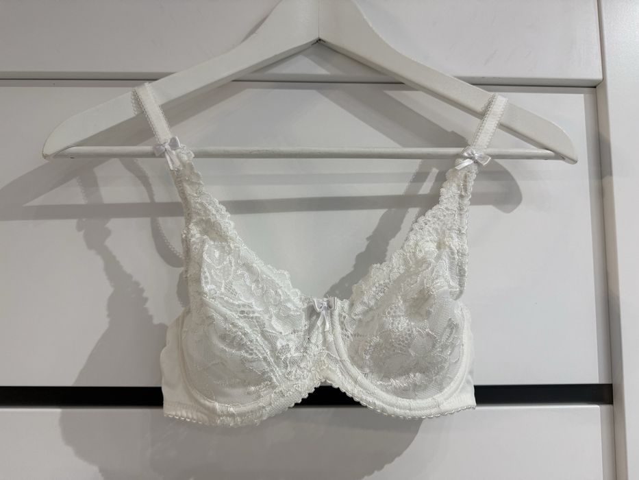 Biustonosz miękki 32B 70B dziewczęcy, koronkowy, Sirens by Pour Moi