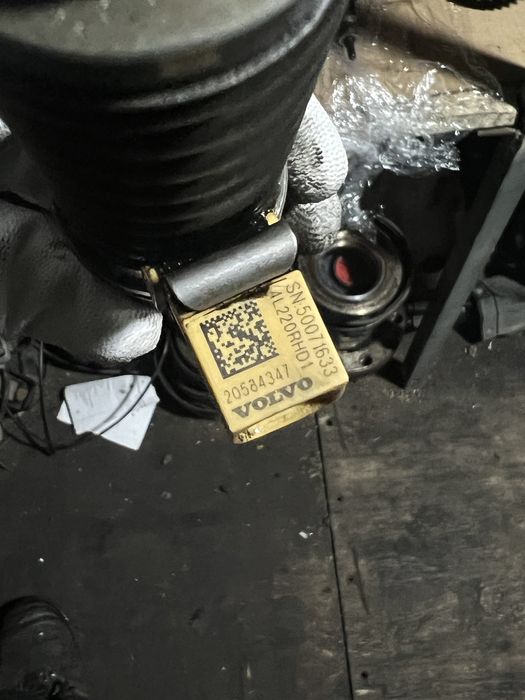 Форсунка DELPHI Б/у для VOLVO 20584347