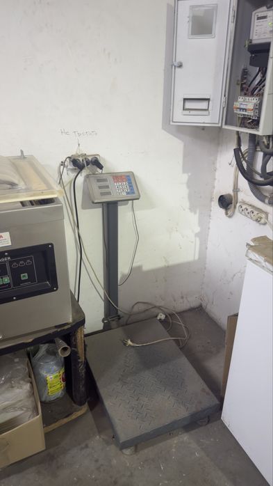 Оборудование для склада  б/у в хорошем состоянии