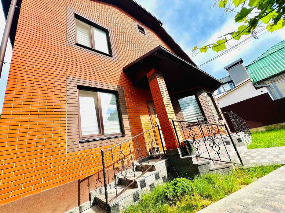 Продам будинок р-н Корея