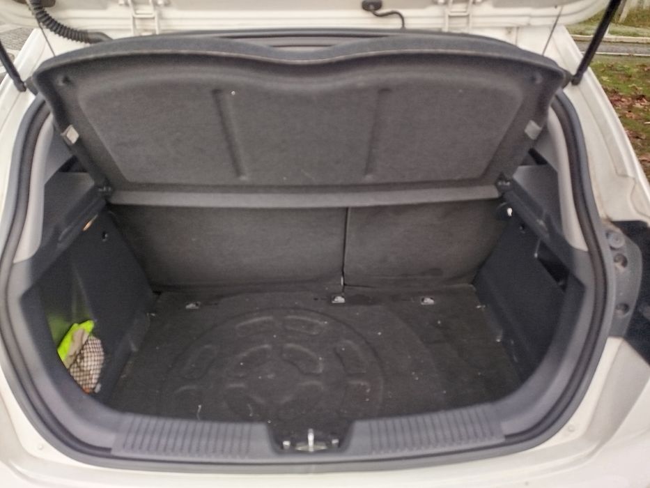 Rio 1.1 crdi 5 lugares ac troca