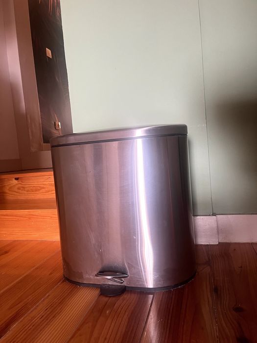 caixote do lixo STABBEN