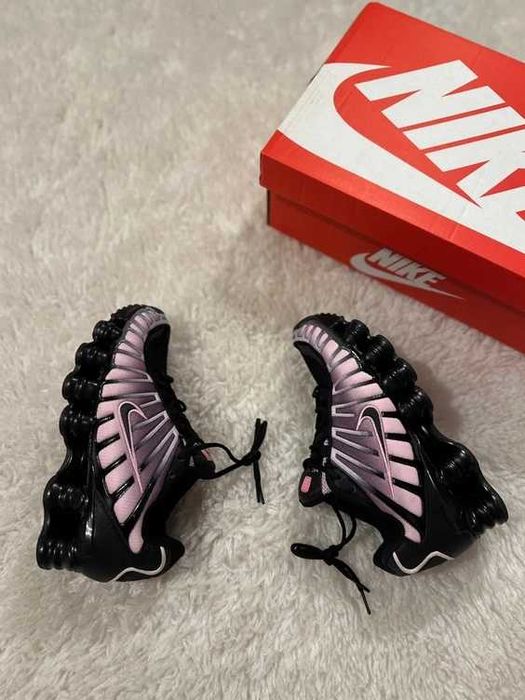 Nike_Shox_TL_czarny_różowy Rozmiar.39