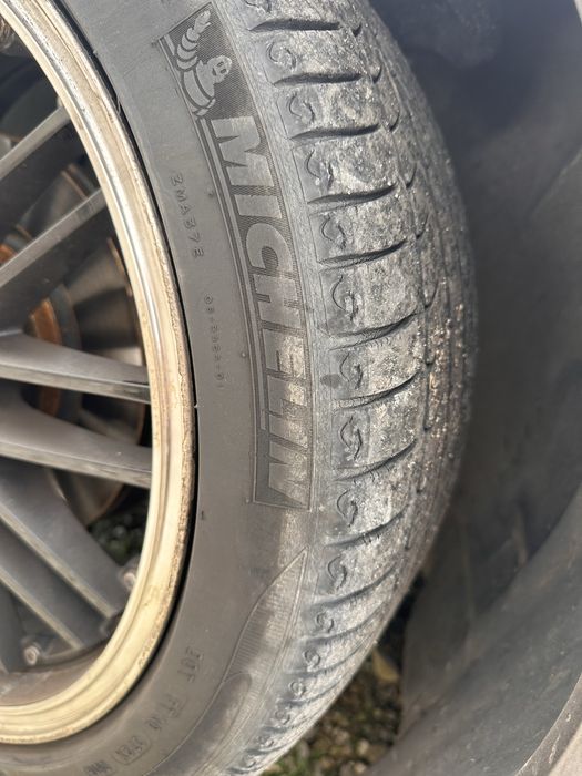 Jantes 5/100 215/45 R17