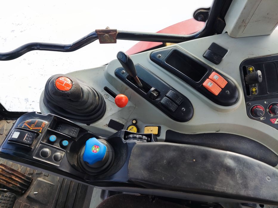 Massey Ferguson 6485 rok 2005 moc 160KM