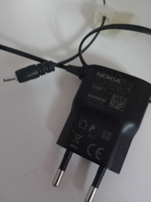 Смартфон Nokia C700 (full kit)