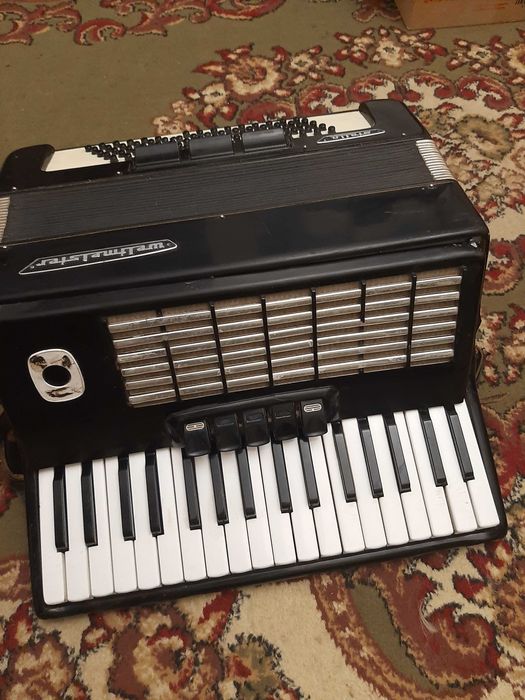 продам акардион валкмастер