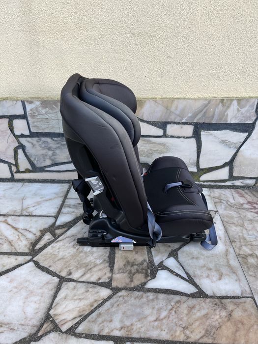 Cadeira criança Grupo 1,2,3 c/ Isofix