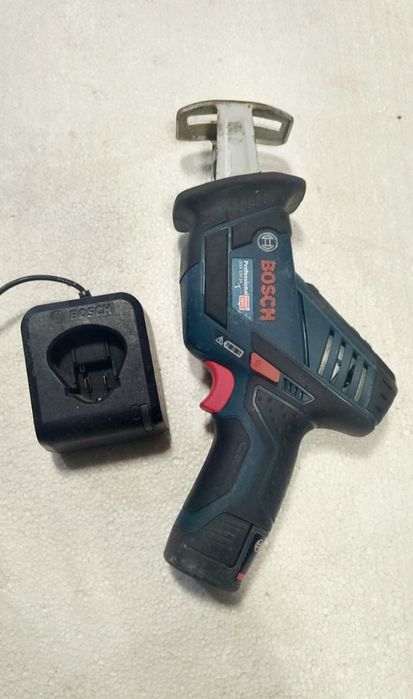 BOSCH gsa 12v-14 | Компактна Шабелька