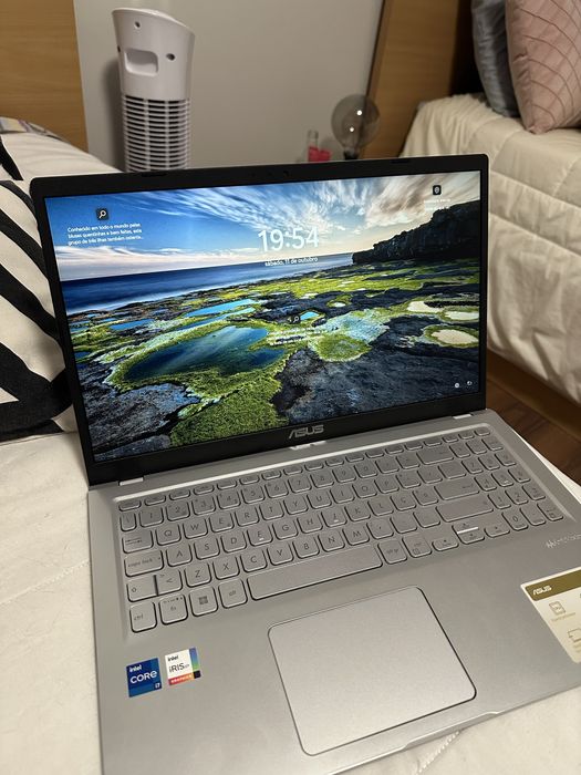 Portátil ASUS F515EA - Como Novo