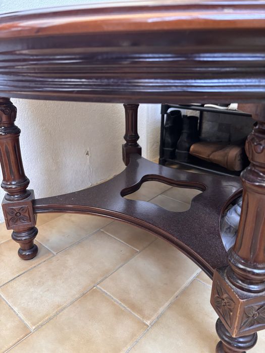 Mesa  de centro de madeira