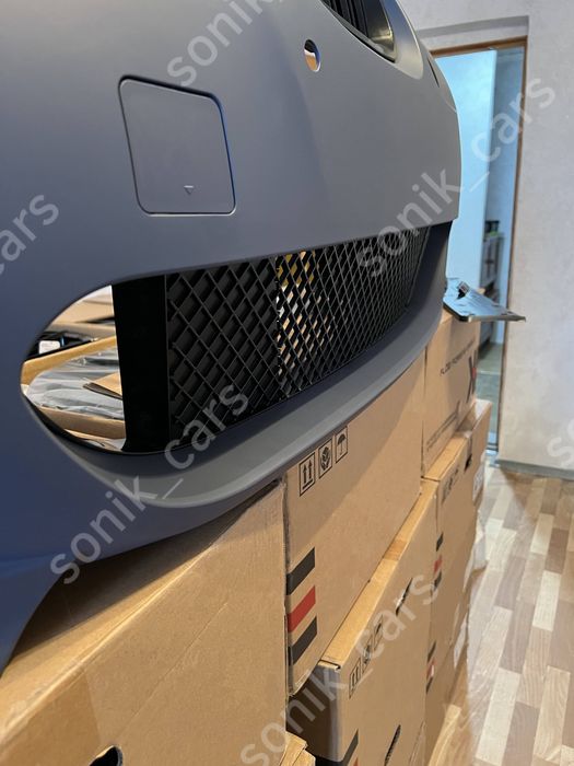 Передній м-тех М бампер bmw e60 e61 М пакет
