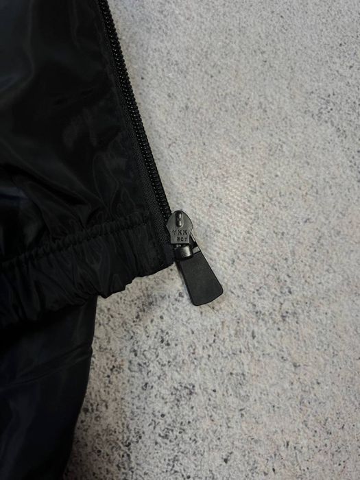 Куртка ветровка Moncler оригинал Румыния размер M