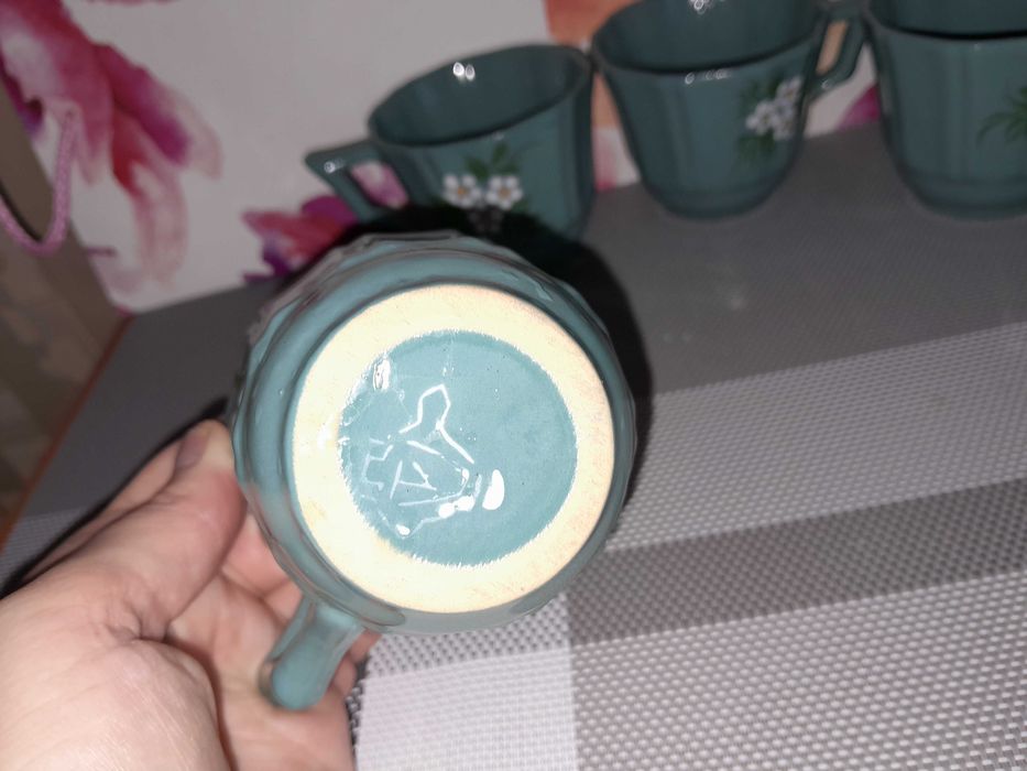 чашки нові для чаю чи кави