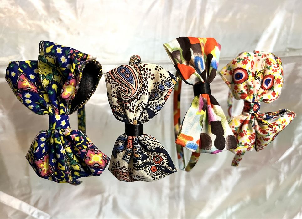 Набір унікальних 4 обручів для волосся дівчинці