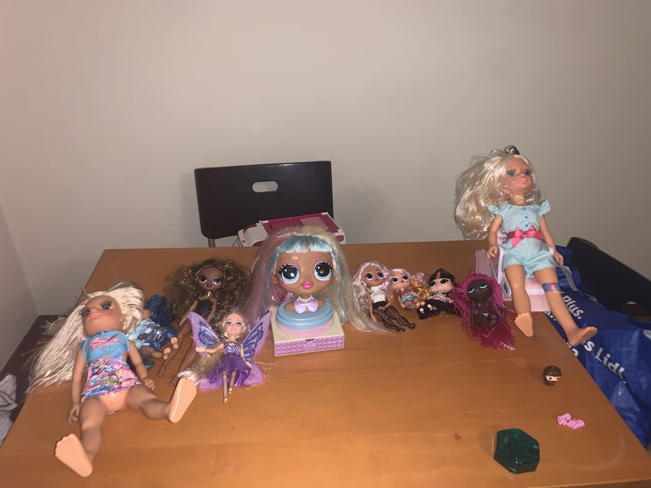 Bonecas crianca (L.O.L, Nancy e Barbie)