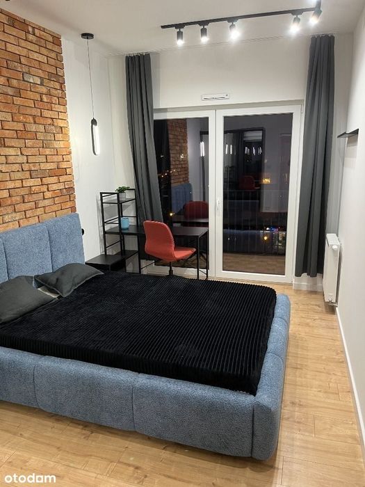Nowe, 2- pokojowe mieszkanie, 2 miejsca postojowe.