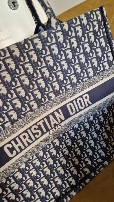 Torebka Book Tote, haftowana, monogram