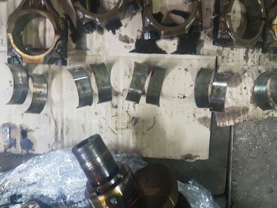 Коленвал шатуны Ауди 100 S4 S6 2.2тAAN,3B