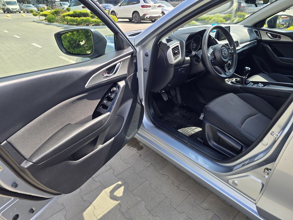 Продам Mazda 3 2017 рік 95тис км пробіг 2.0 бензин