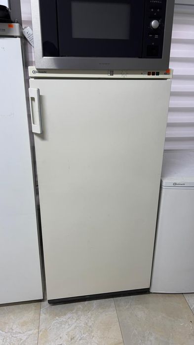 Морозильна камера з Німеччини