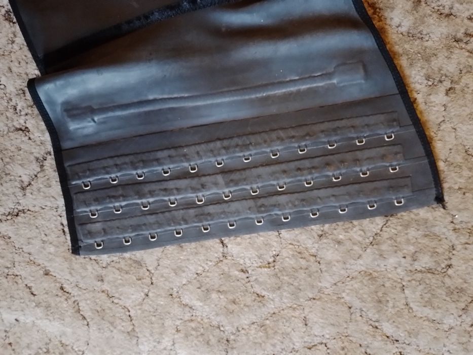 Неопреновый пояс для похудения.