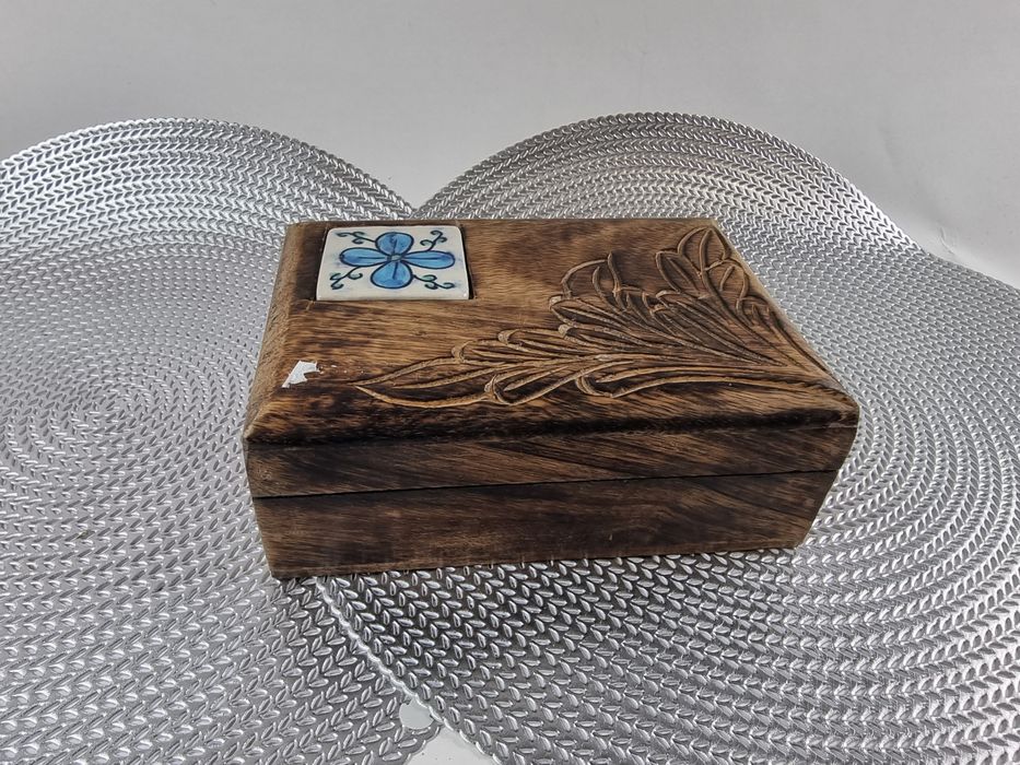 Szkatułka drewniana szkatułki drewniane z drewna brązowe