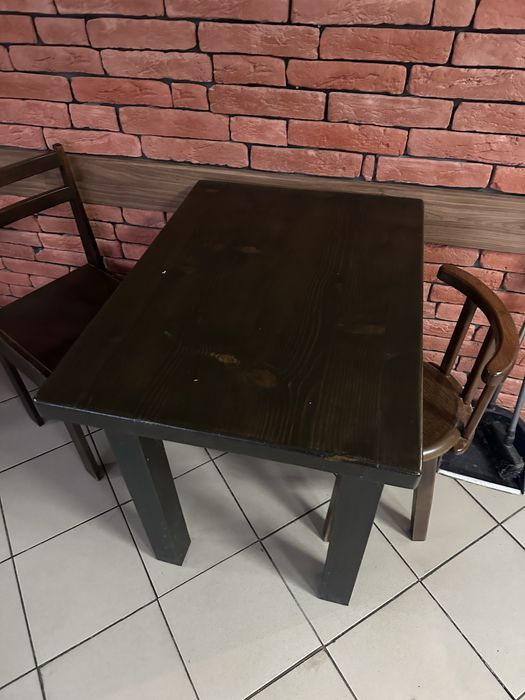 Стіл для кафе бару