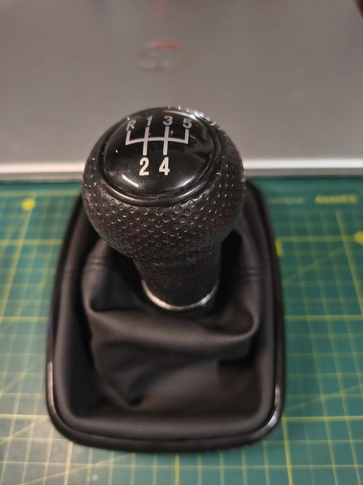 Чохол ручка КПП Golf 4 5п 12мм