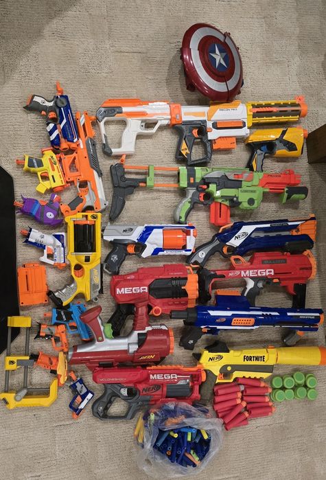 Bardzo duży zestaw nerf 22 sztuki + 6