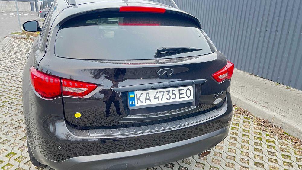 Infiniti QX70  3,7 2016 р