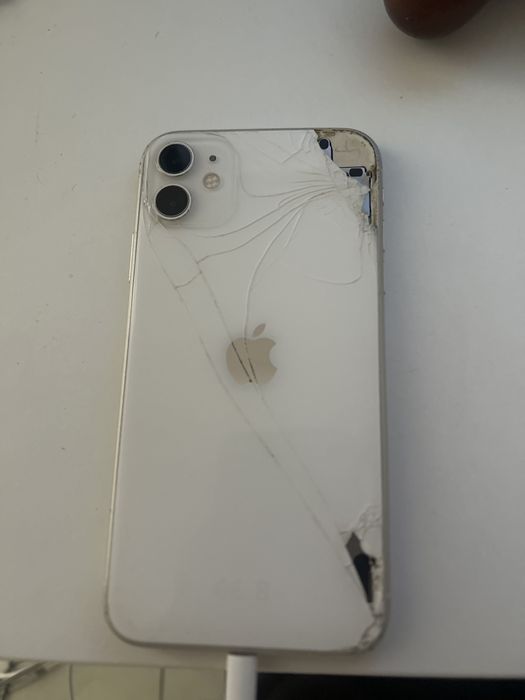 Iphone 11 usado pra pessas